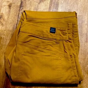 Kuiu Relaxed Fit Work Khakis